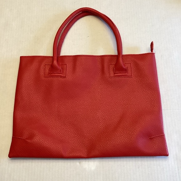 NWOT red faux pebbled leather tote by Mainstreet Collection - Picture 2 of 7
